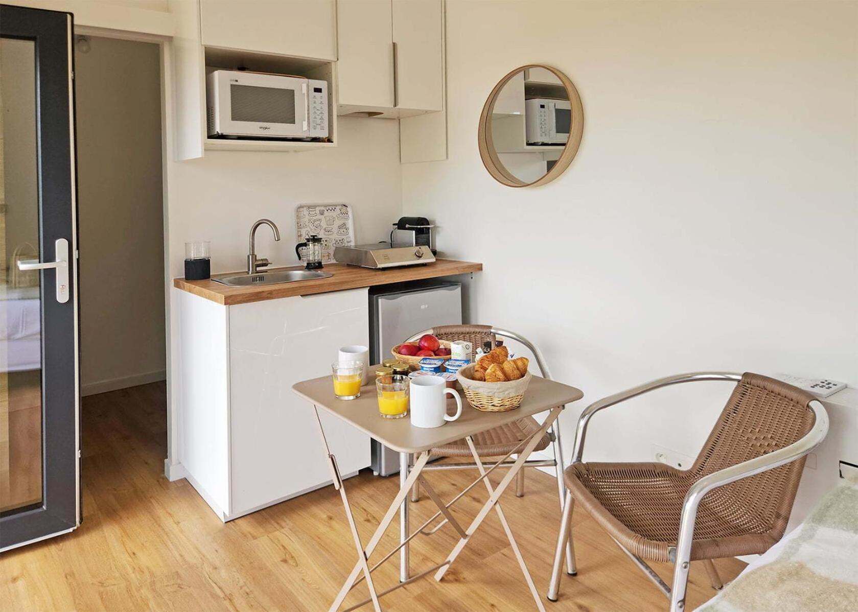 Gites & Tiny Houses Les Hauts De Toulvern Baden Habitación foto